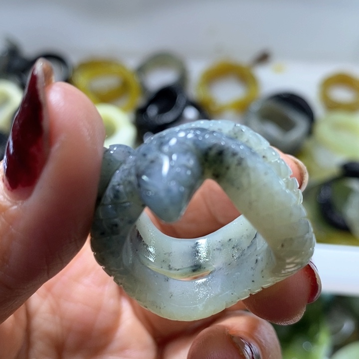 未镶嵌岫玉岫玉戒指