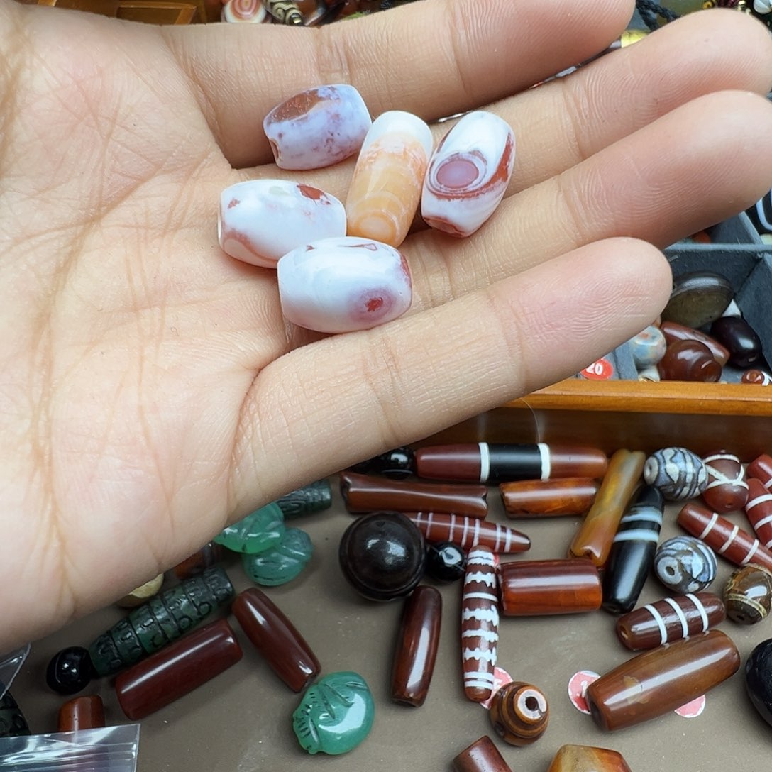 玛瑙/玉髓未镶嵌珠宝半成品