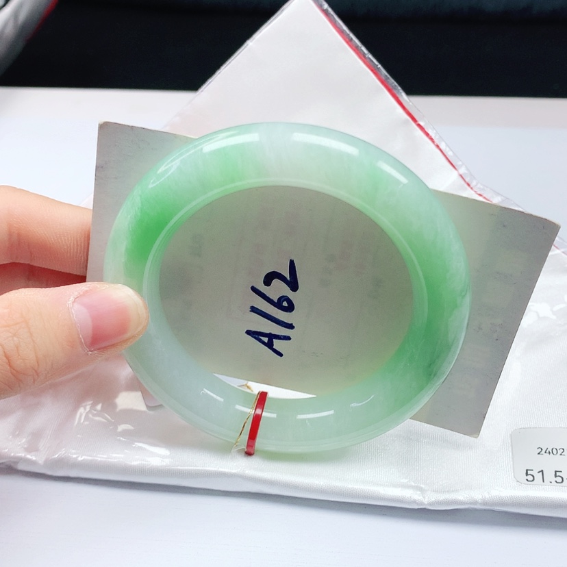 【闪购商品】翡翠手镯（圆镯）未镶嵌天然缅甸a货手镯51+