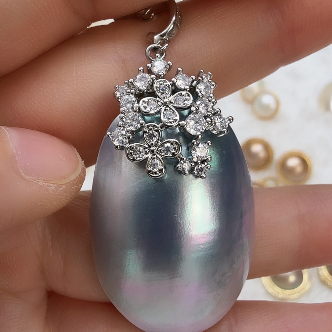 拼合珍珠（马贝珠）颈饰未镶嵌