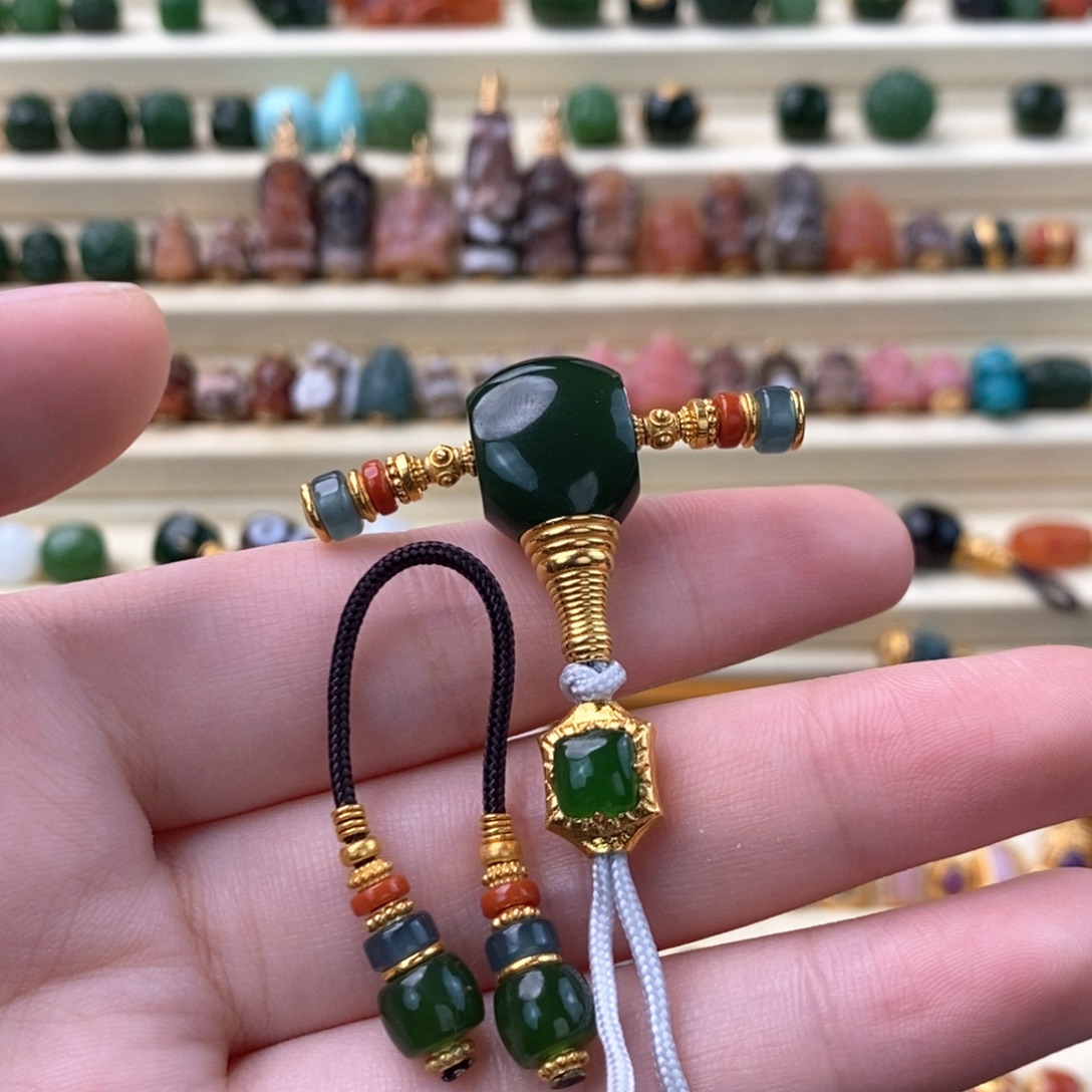 怪***叔和田玉18K金镶嵌颈饰