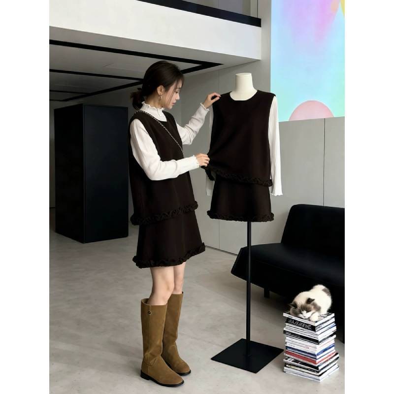 小香风套装女秋冬新款韩系木耳花边马甲背心长袖上衣半身裙