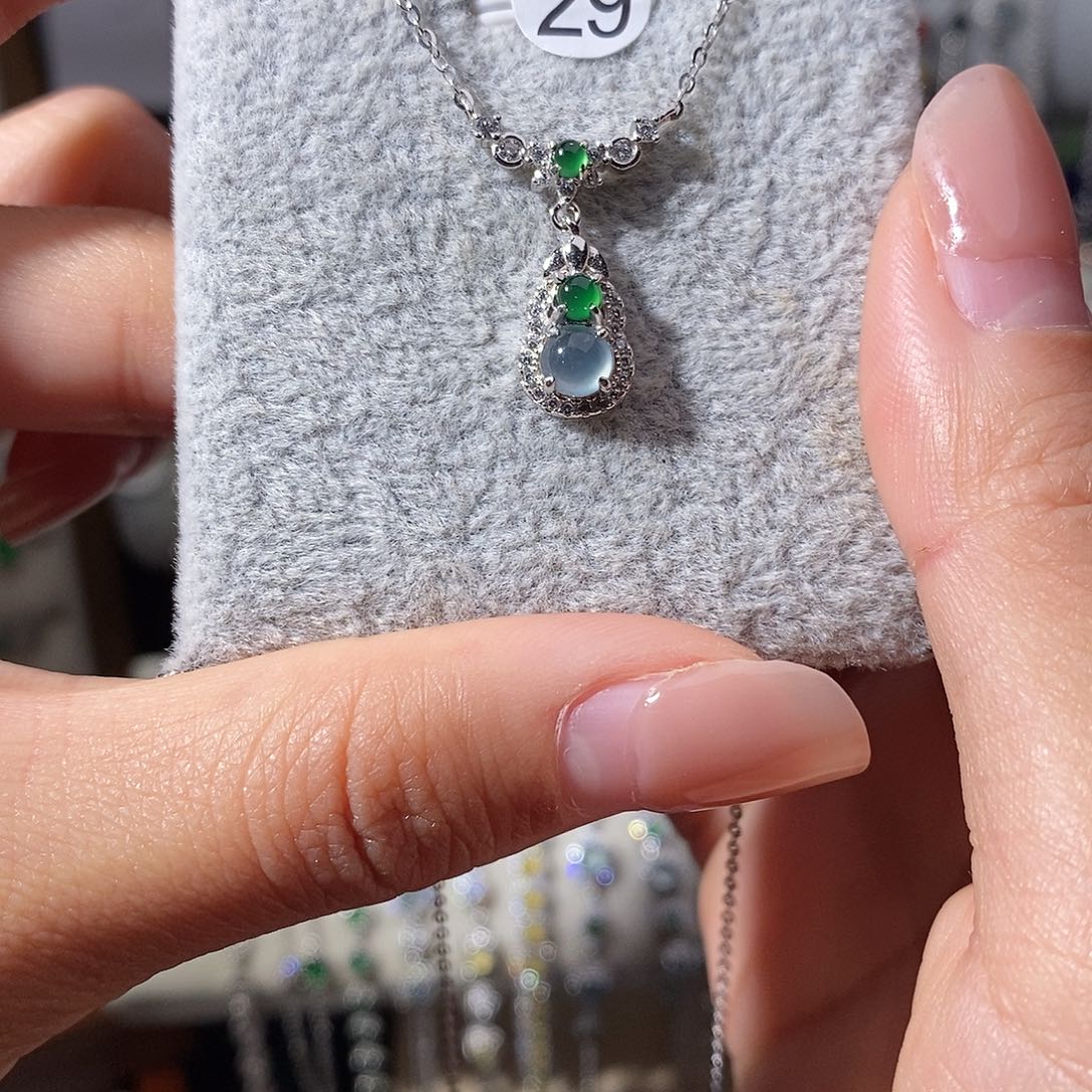 翡翠银S925镶嵌颈饰