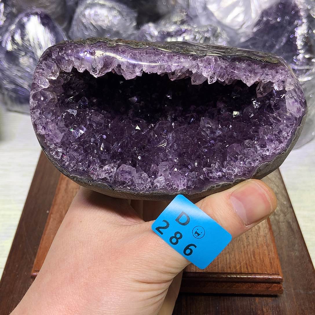 紫晶大型摆件（非配饰）未镶嵌