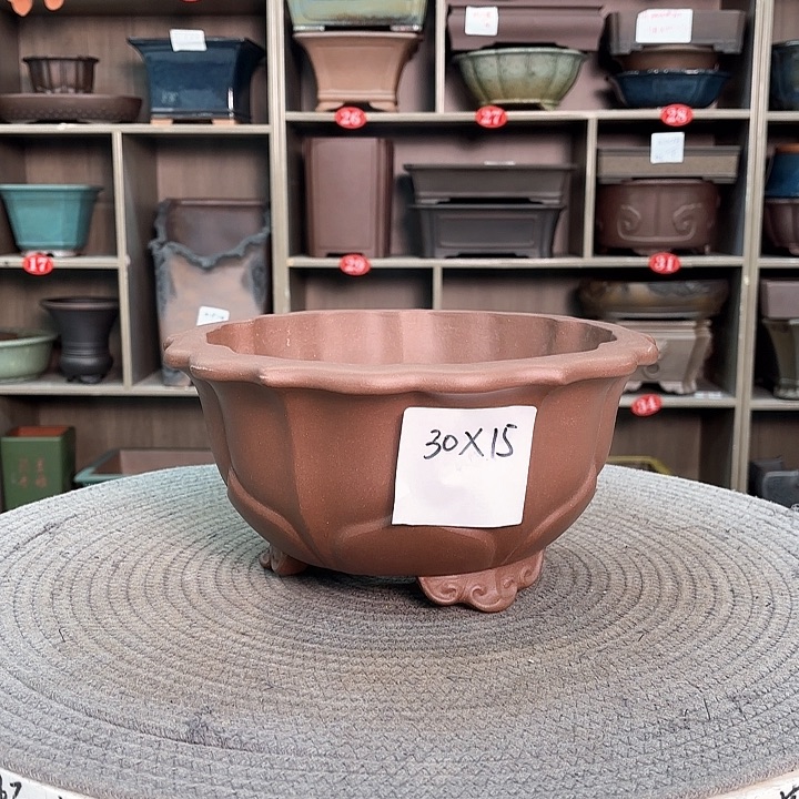 紫砂花盆紫砂的味道很好闻