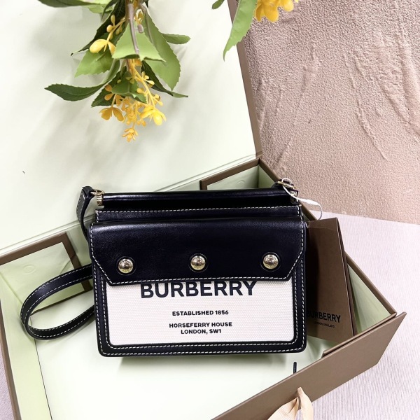 博柏利/包包/95新/市场价68888/250907zb0016