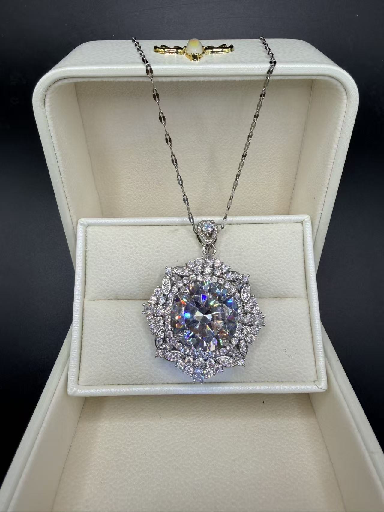 吊坠  【星辉绚灿 闪耀之星】A326