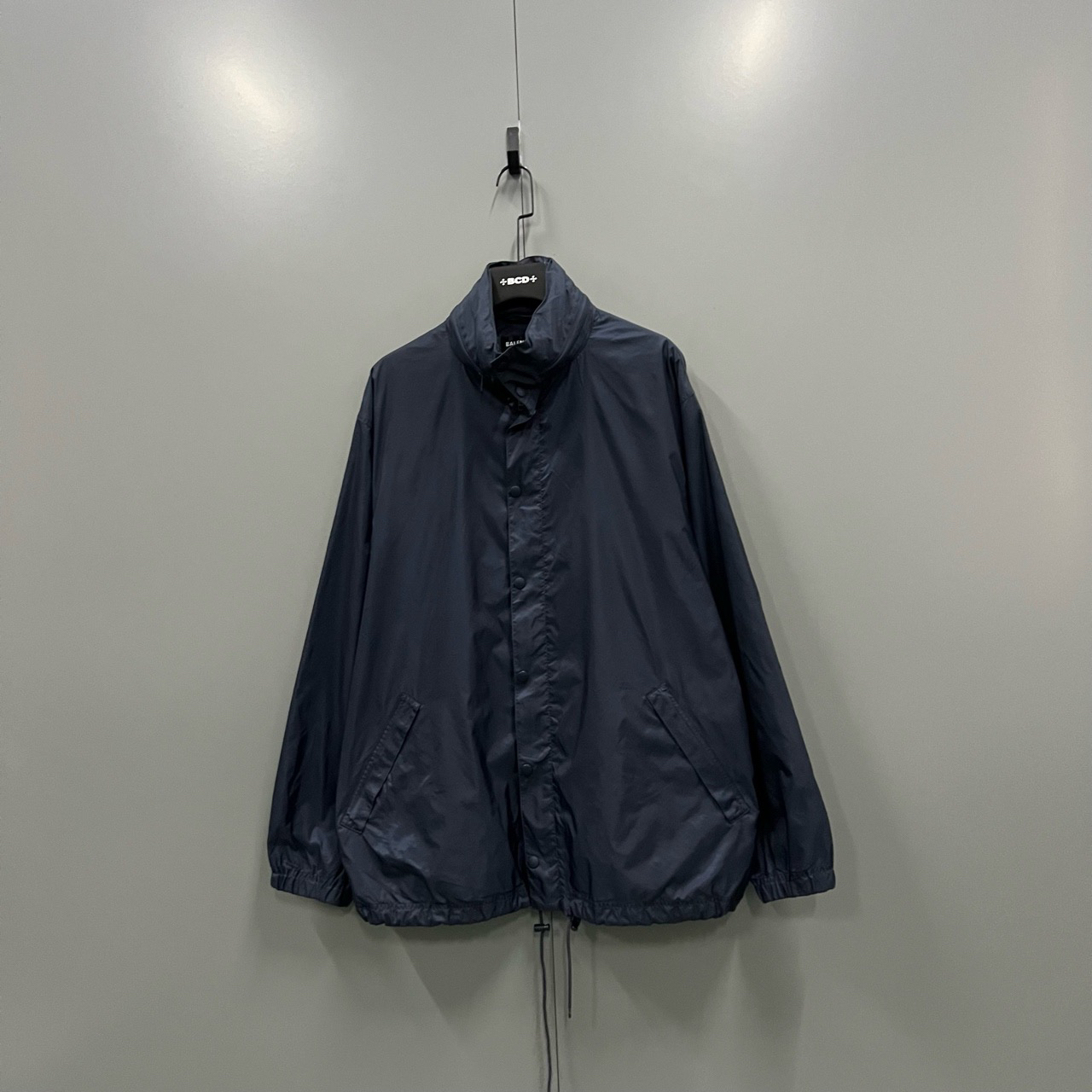 95新 Balenciaga/巴黎世家 (ll) 七国语言印花外套 44码/008863