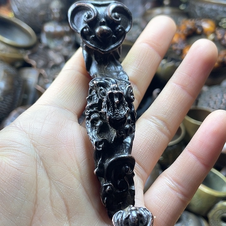 全是铜铜铜器铜器