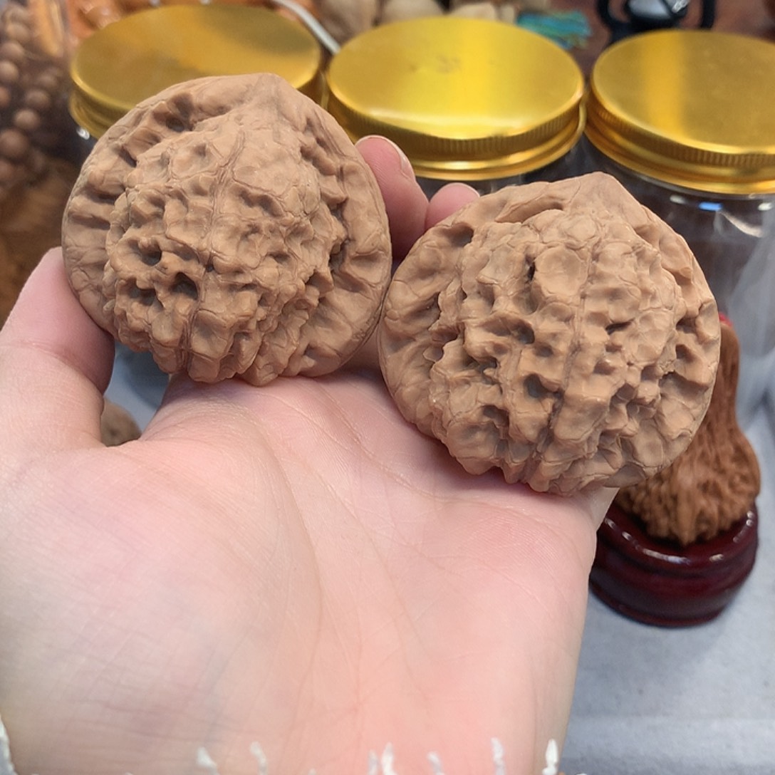 文玩核桃吊坠50 龙鼎福利