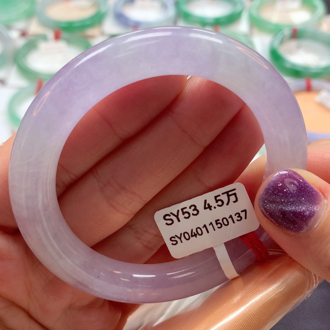 翡翠手镯（圆镯）未镶嵌31号85