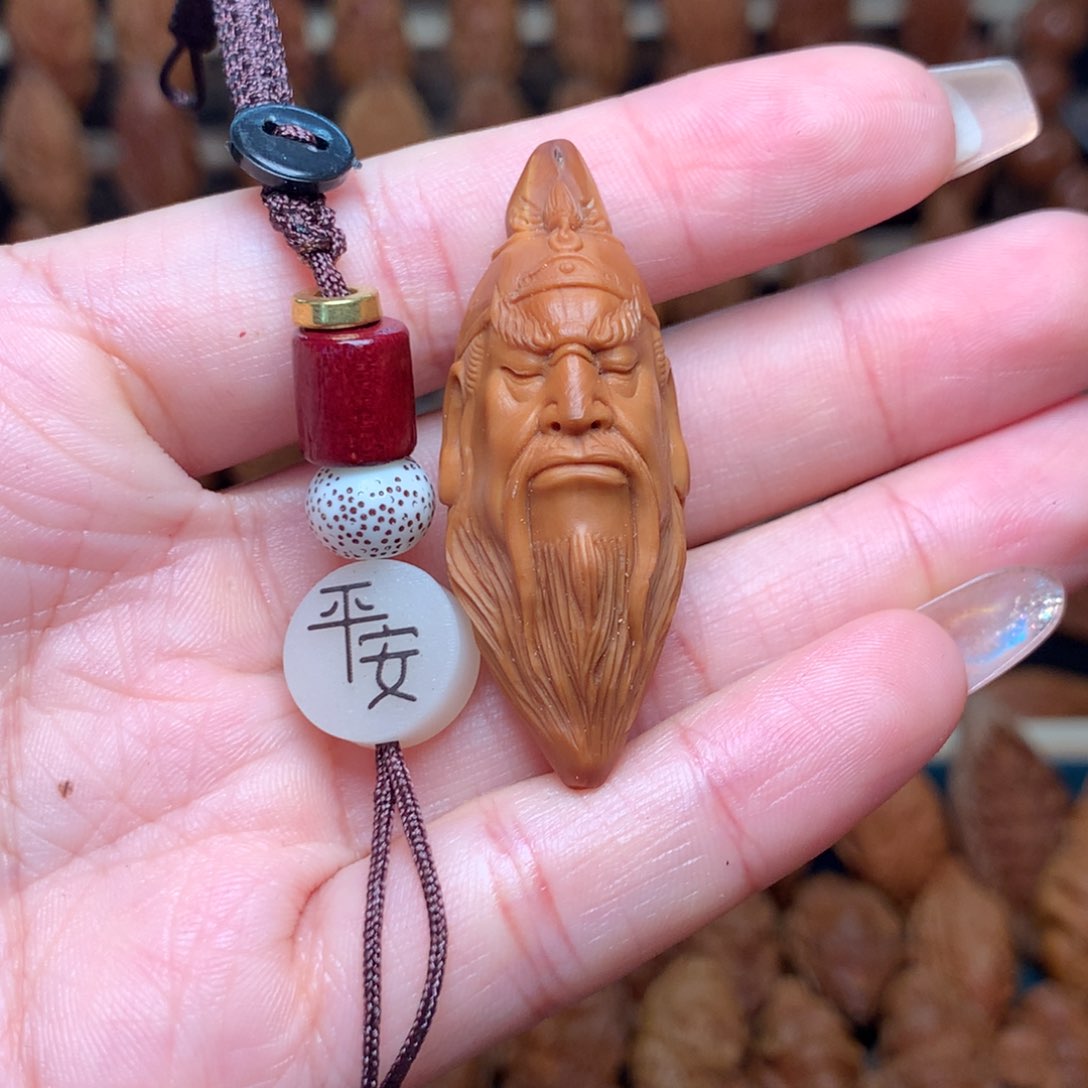 把件橄榄核关公头