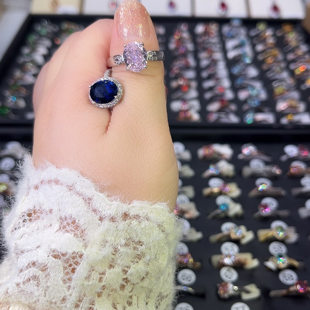 莫桑石非金属SH K白惊鸿鸽子蛋-15（换蓝宝）