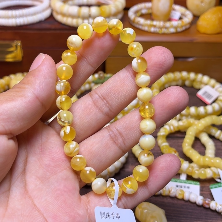 琥珀未镶嵌珠宝奇石