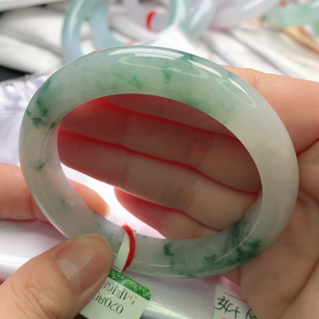 翡翠未镶嵌手镯5455圈