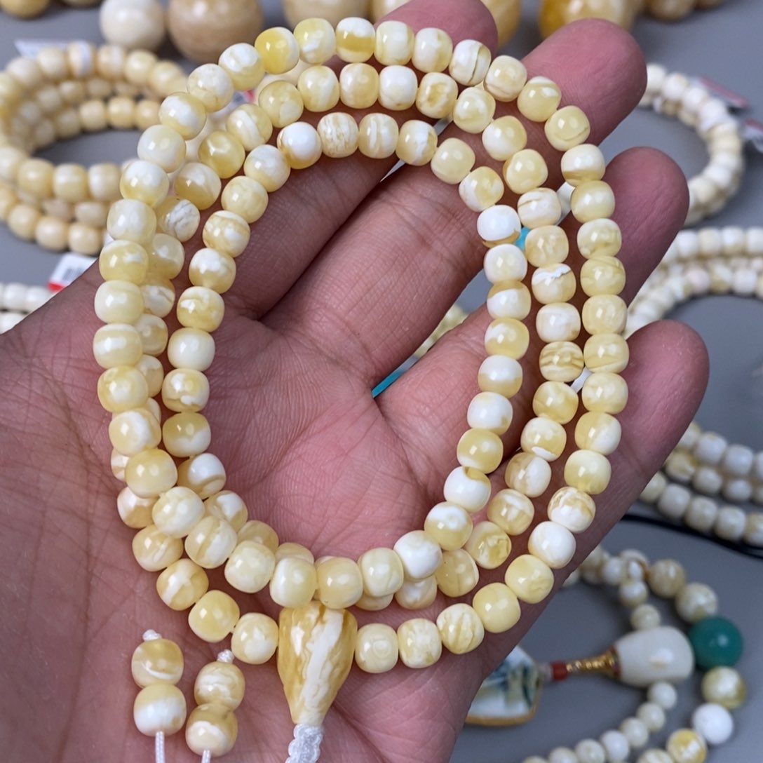 琥珀珠宝奇石未镶嵌6.7mm