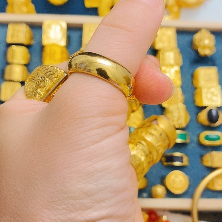 无合金光面卡8的闭口戒指7号圈口