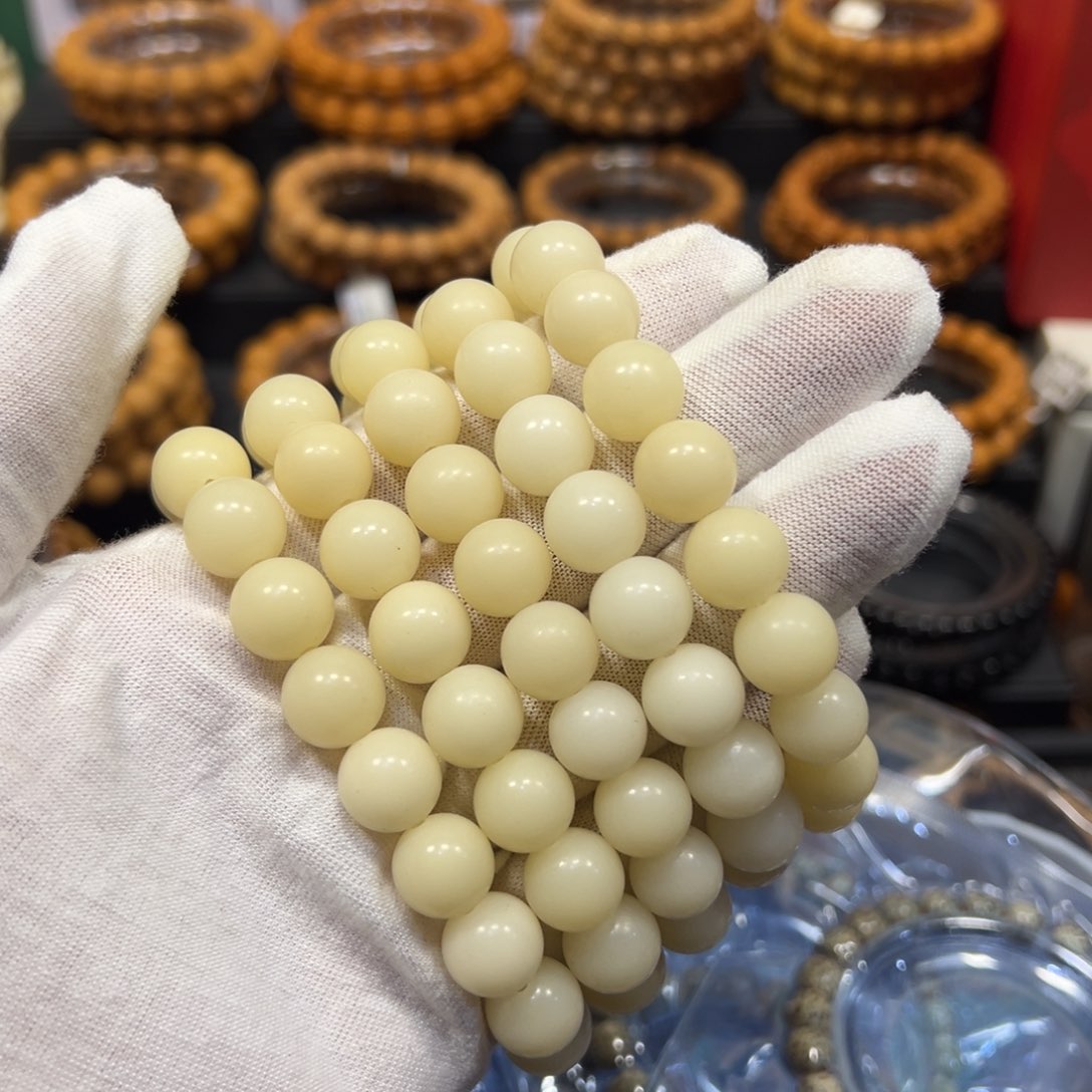 白玉菩提手串菩提根