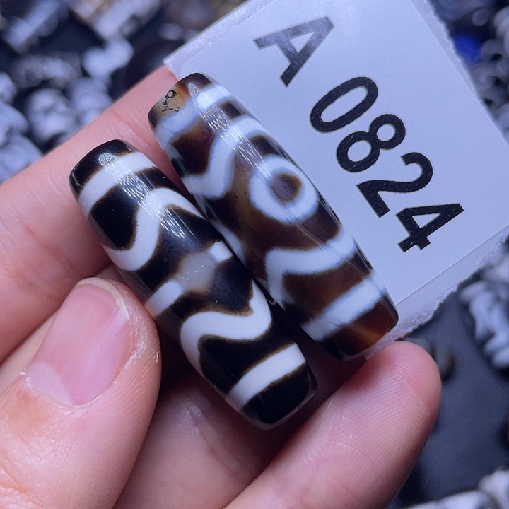 玛瑙/玉髓颈饰未镶嵌瑕疵