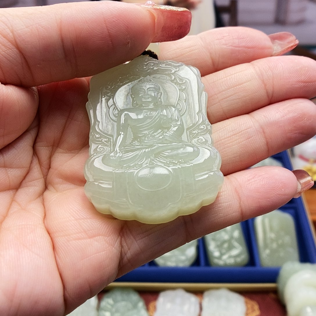 【闪购商品】和田玉颈饰未镶嵌恒**妈