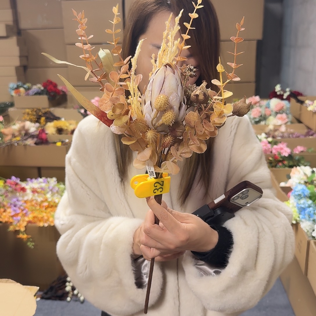 32号「闪购」仿真花，公主请下单