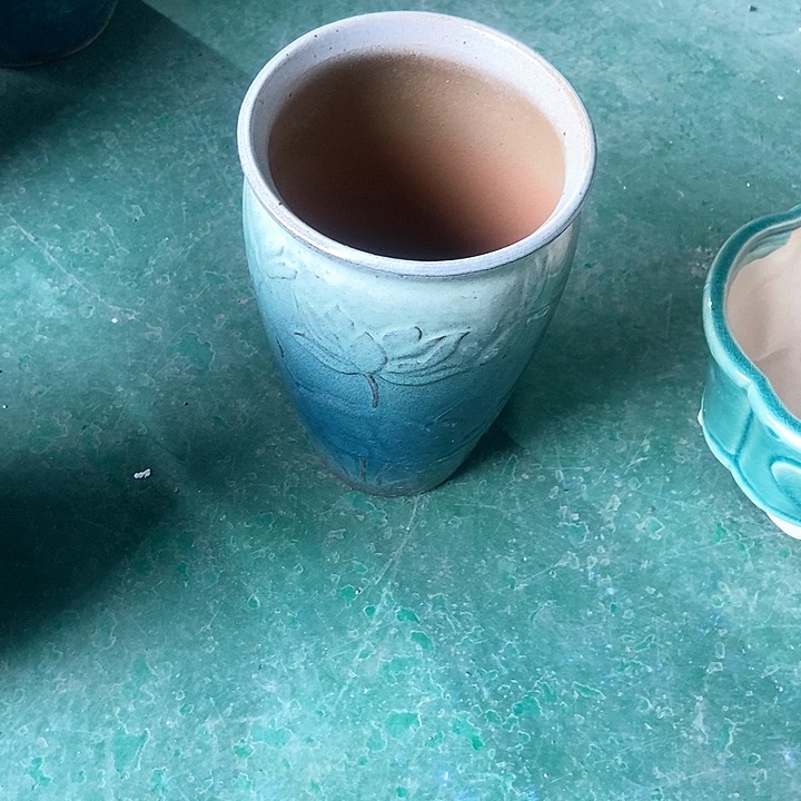 红陶口13。高21。。。。