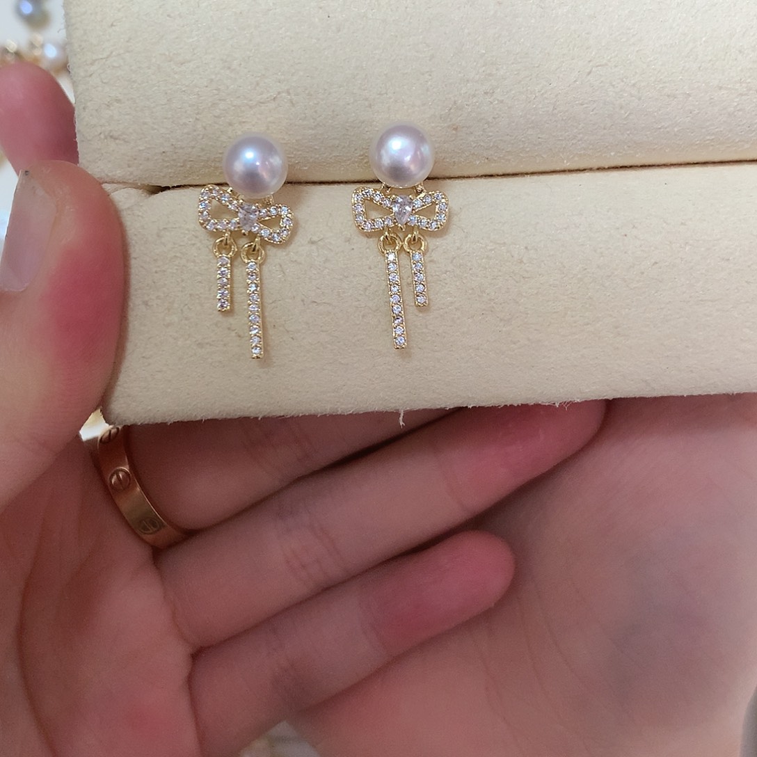 淡水珍珠耳饰合金