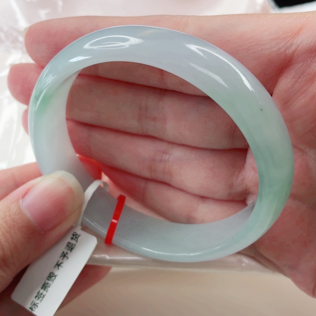 青***光翡翠未镶嵌手镯57.5圈贵妃x507