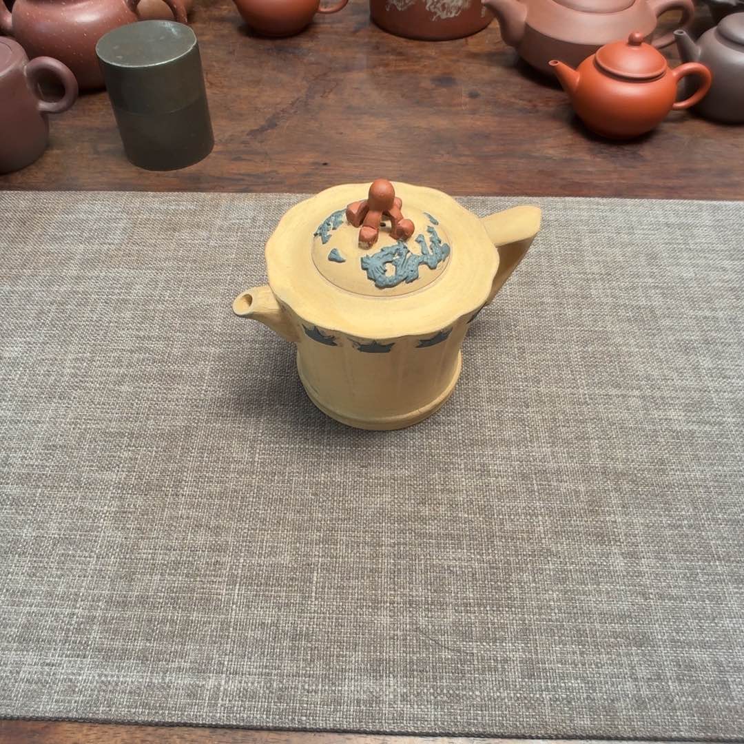 紫砂茶壶二厂段泥花冠壶