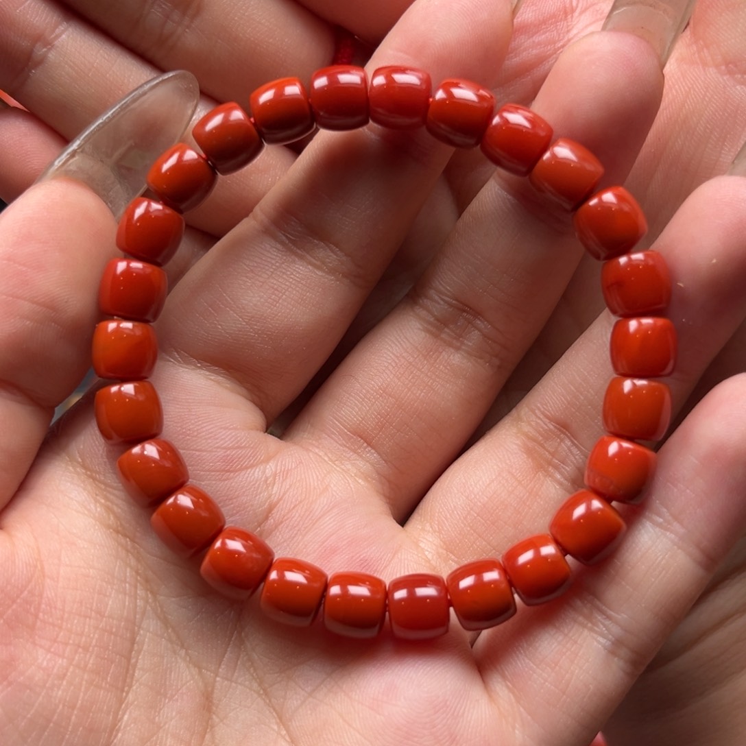 南红玛瑙手串未镶嵌