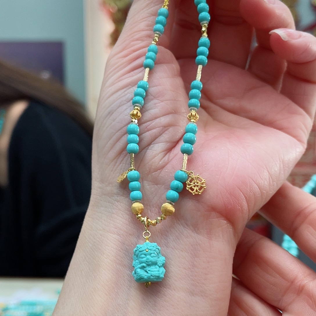 绿松石颈饰18K金镶嵌