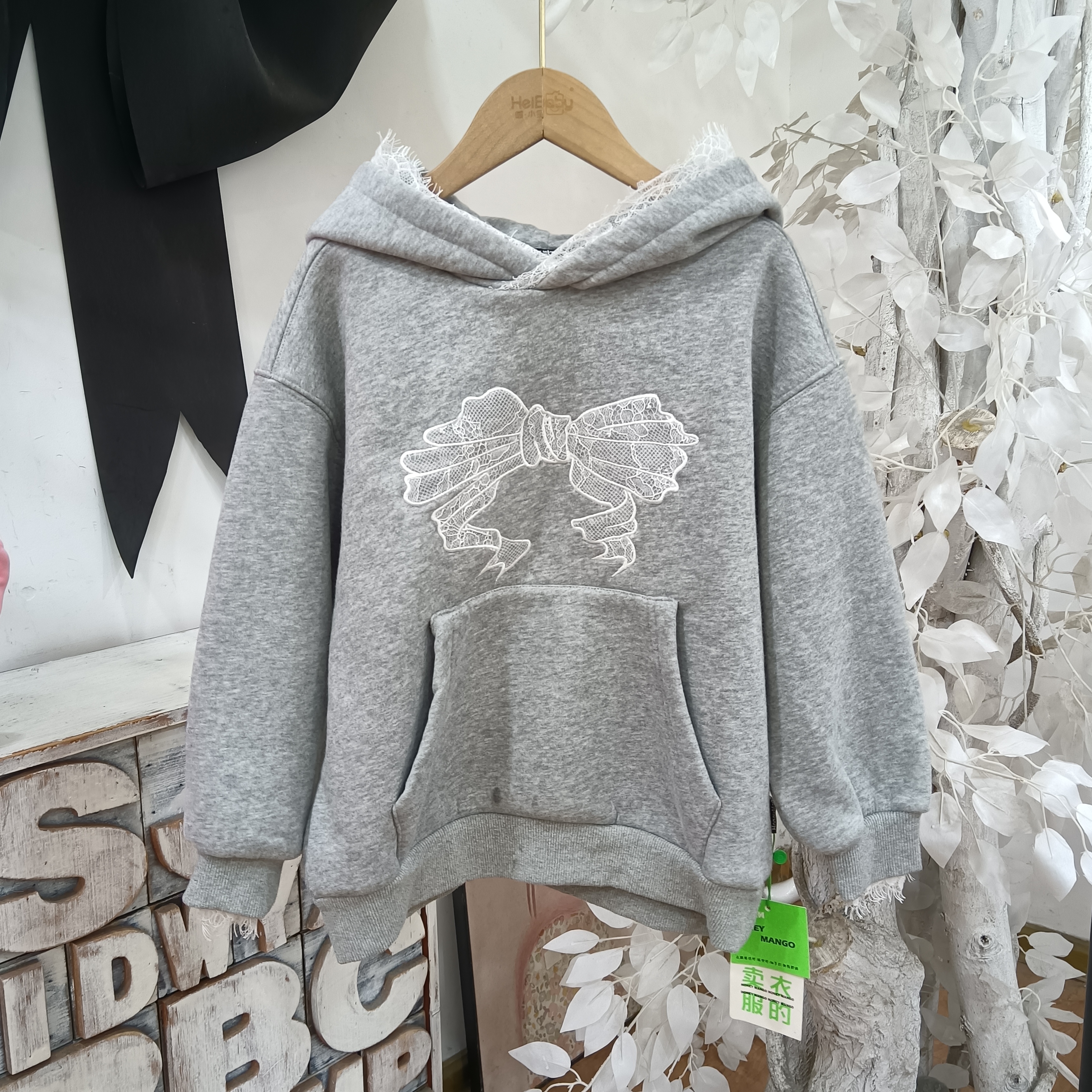 Q103灰色一体绒卫衣/衣