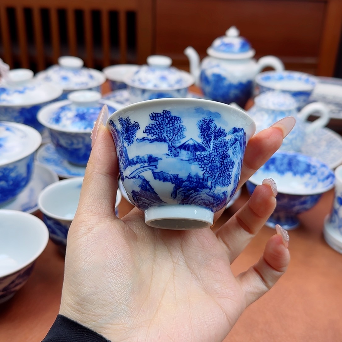 景德镇陶瓷手绘杯子