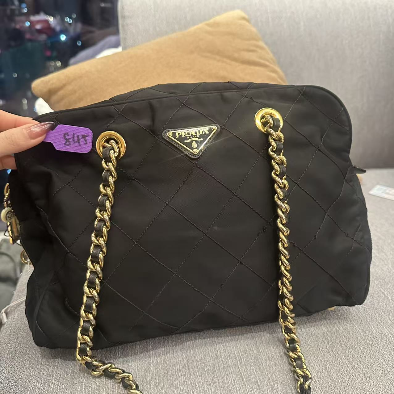 95新 Prada/普拉达 845 he/二奢包包