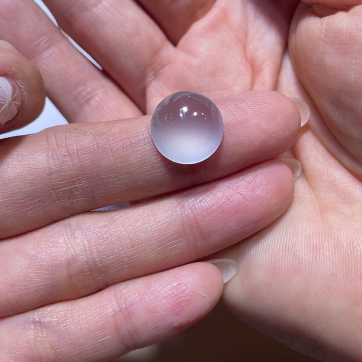 翡翠颈饰未镶嵌蛋面