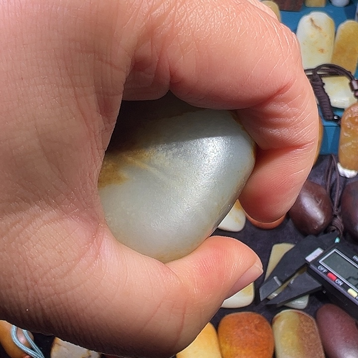 和田玉未镶嵌吊坠(不含链)