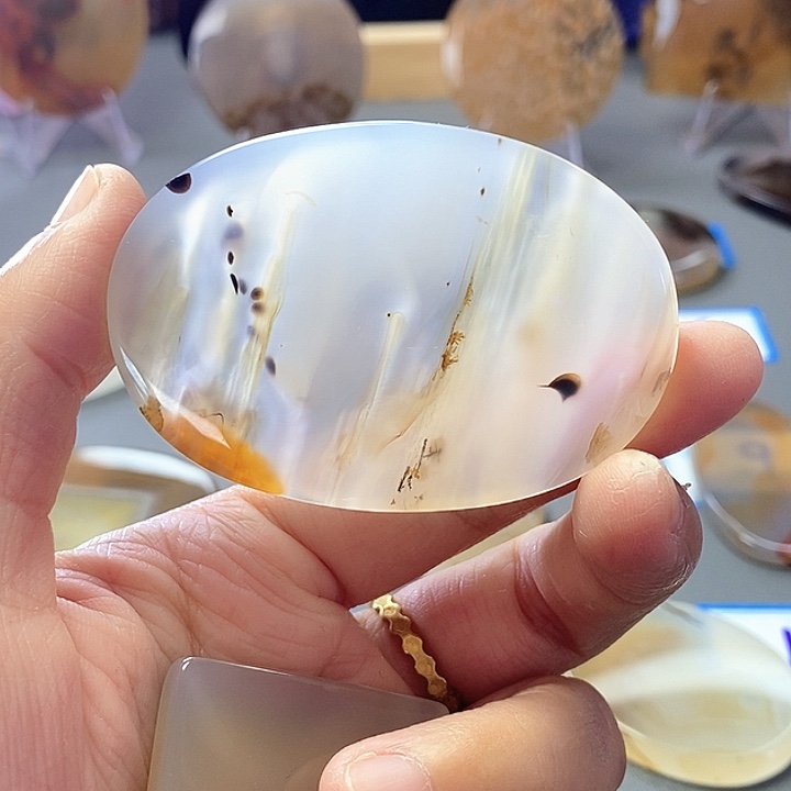 玛瑙/玉髓未镶嵌珠宝半成品