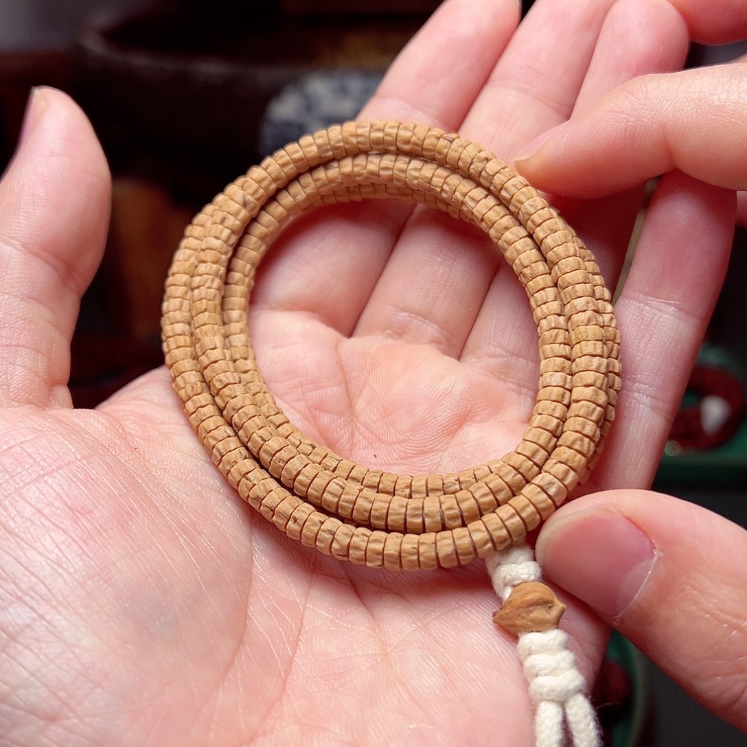 柏香籽/百香籽吊坠128.8