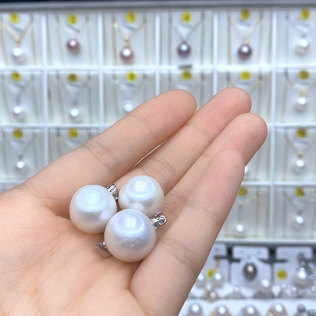 淡水珍珠合金颈饰