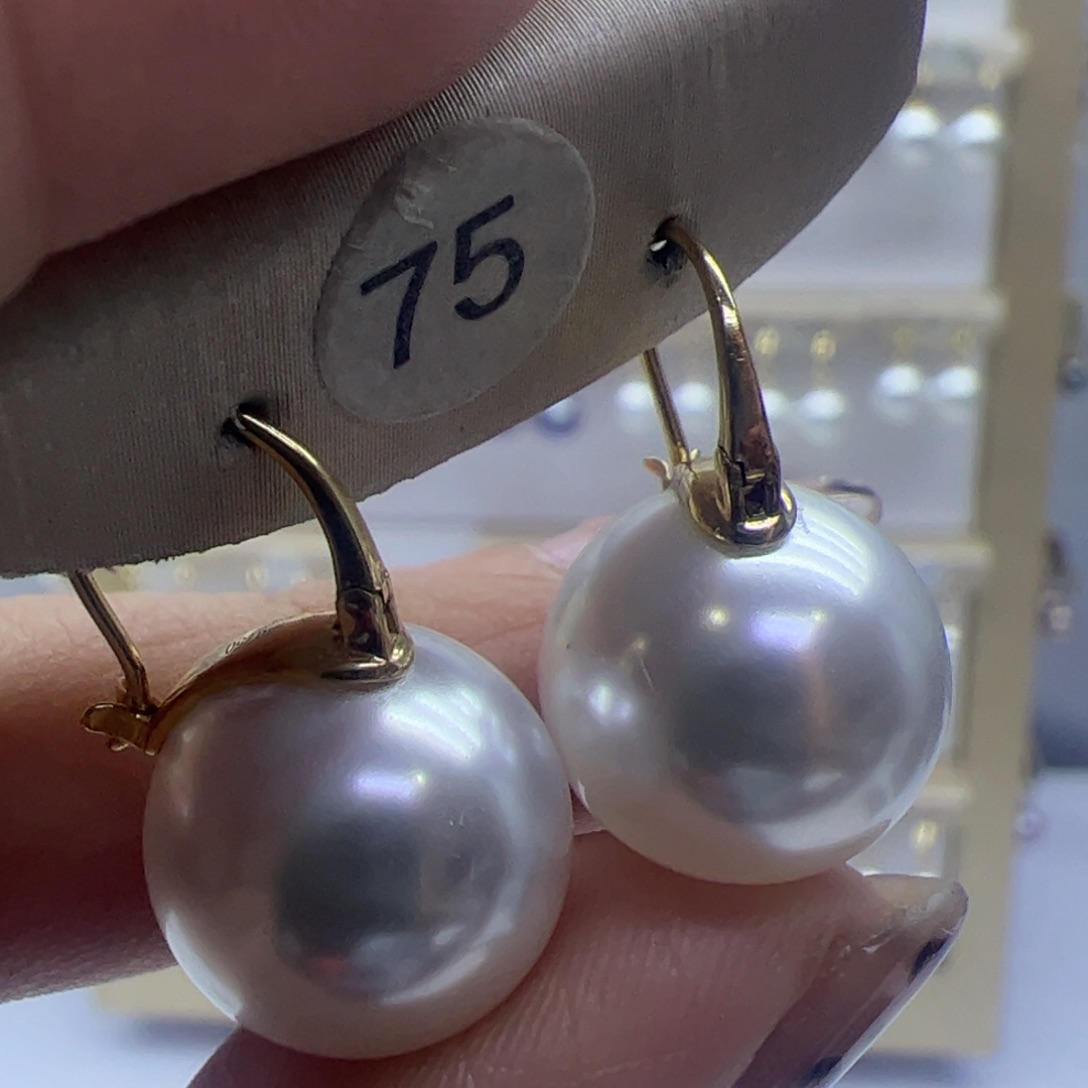 淡水珍珠耳饰18K金镶嵌