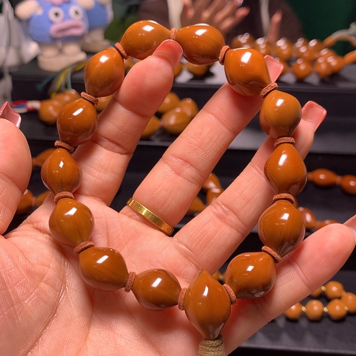 手串/手链橄榄核三花手串