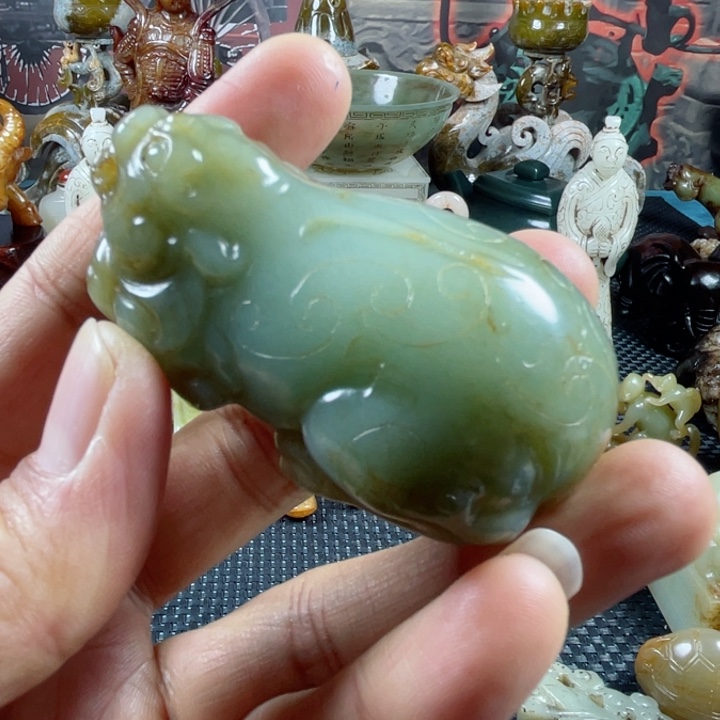 和田玉颈饰未镶嵌铁*哥