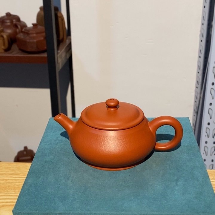 茶壶紫砂紫砂壶多少钱都没有