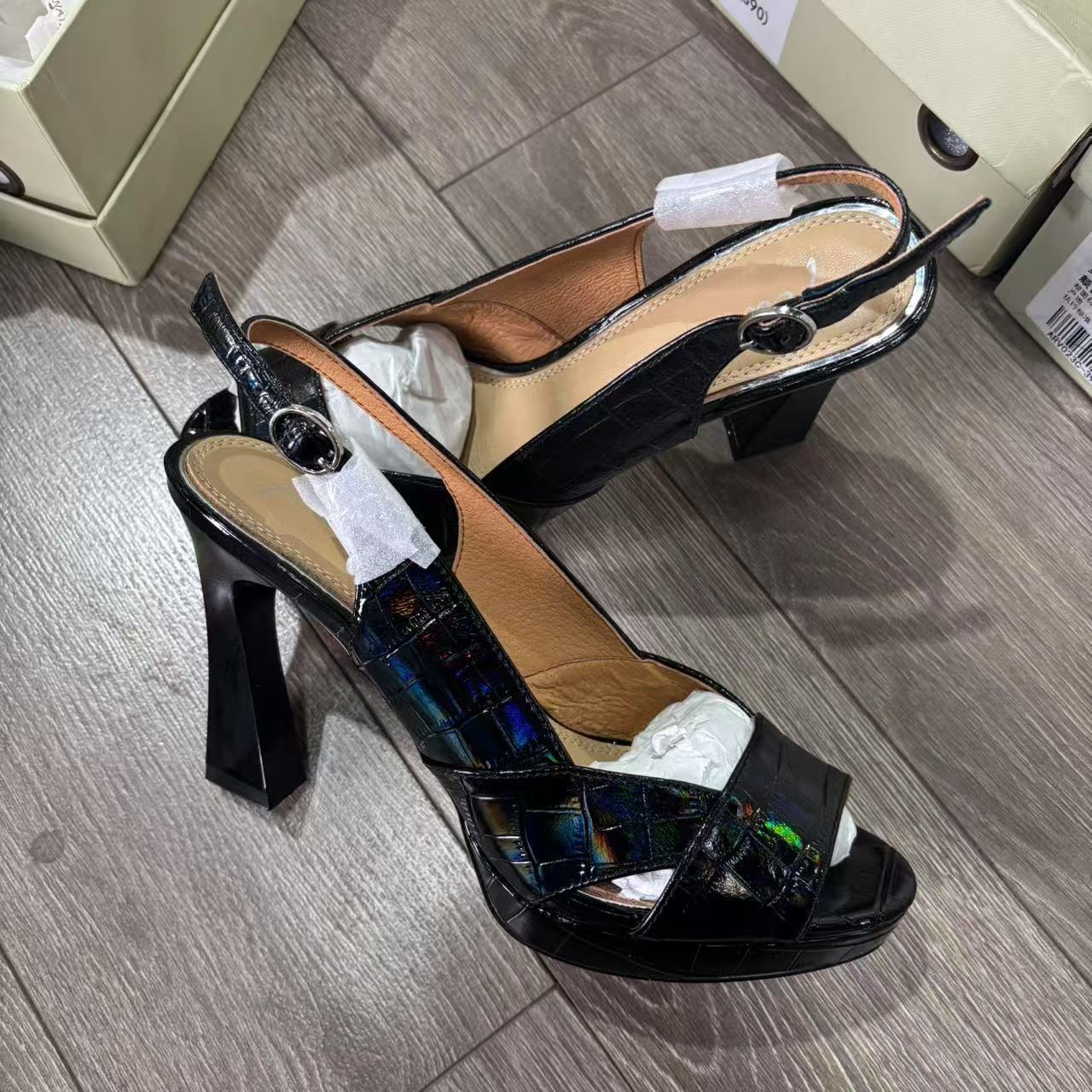 872 新款气质百搭高跟女鞋