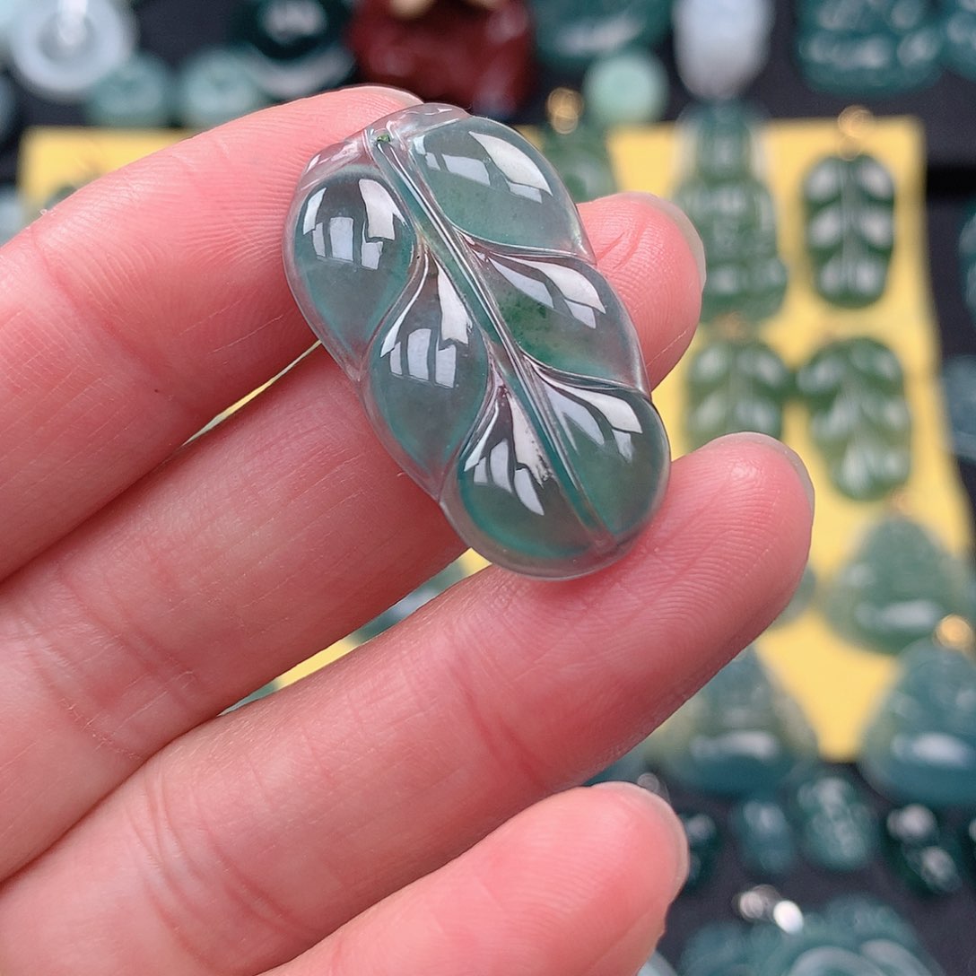 翡翠吊坠(不含链)未镶嵌吊坠