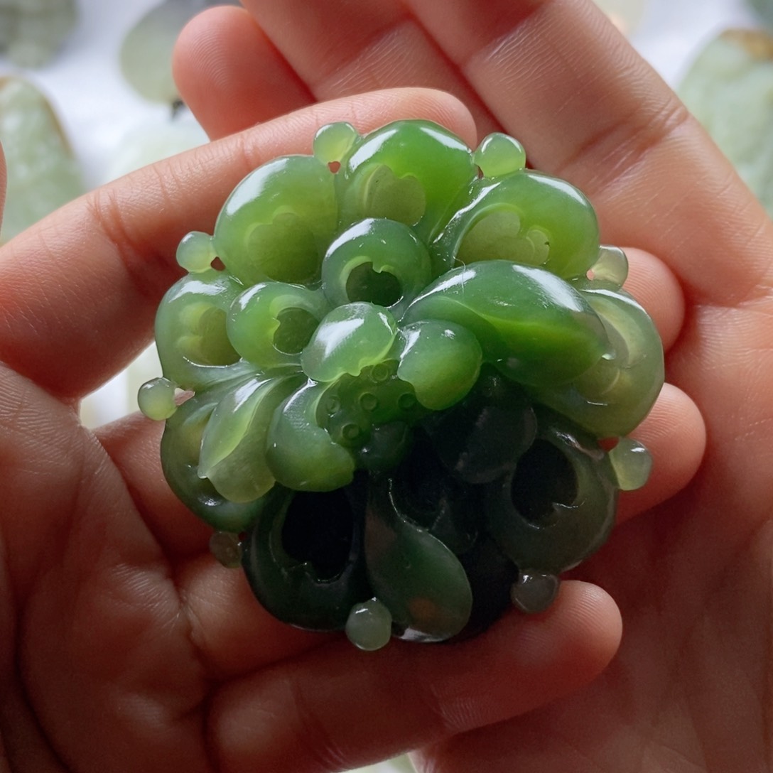 未镶嵌和田玉挂件