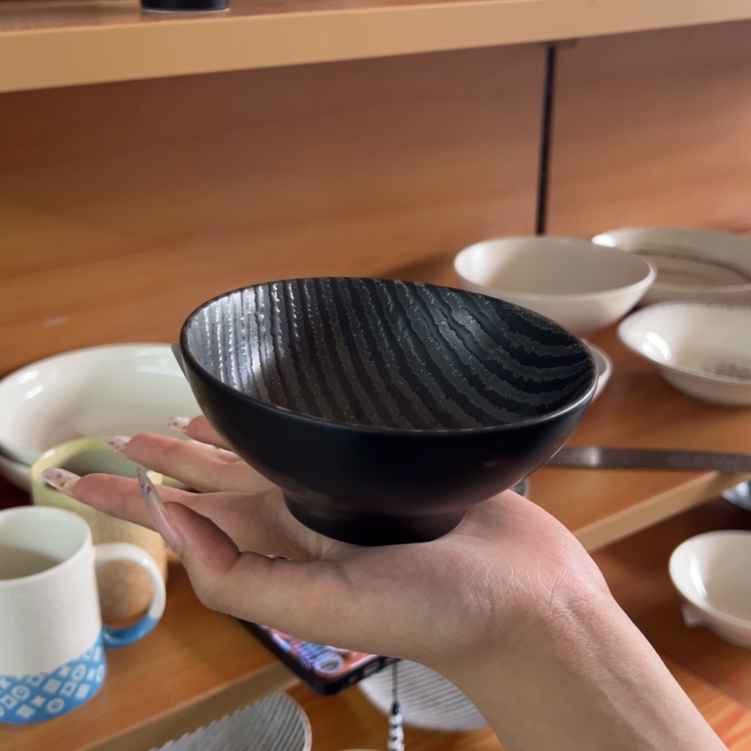 新骨瓷A品 IK2 水帘黑 5寸米饭碗