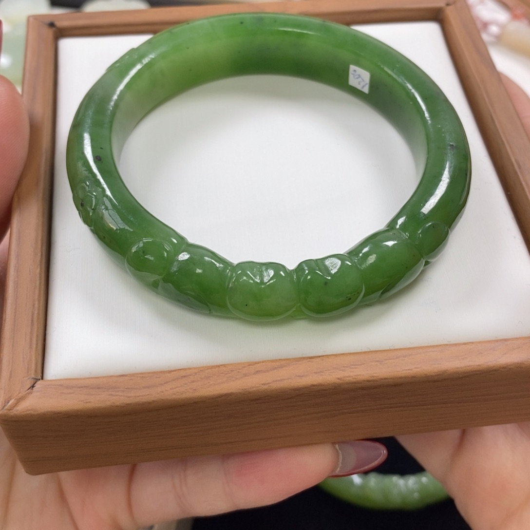 【闪购商品】和田玉手镯56-57未镶嵌