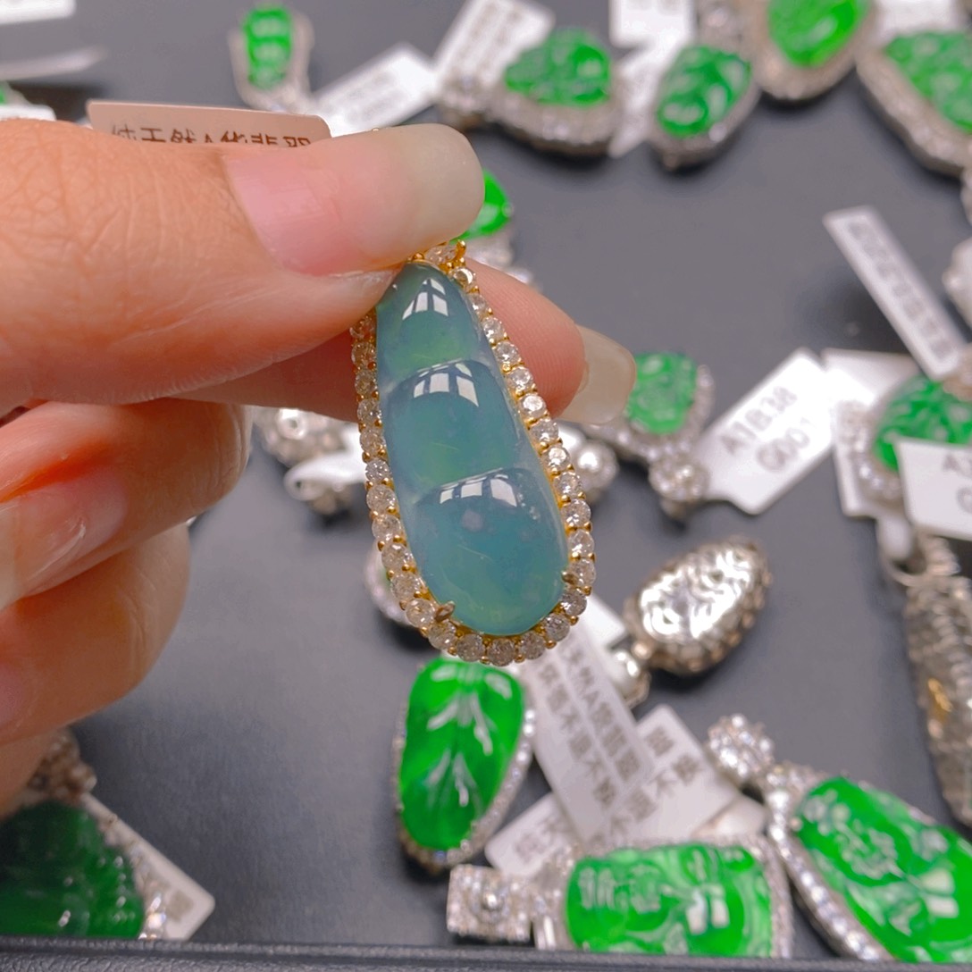 翡翠颈饰银S925镶嵌888888888