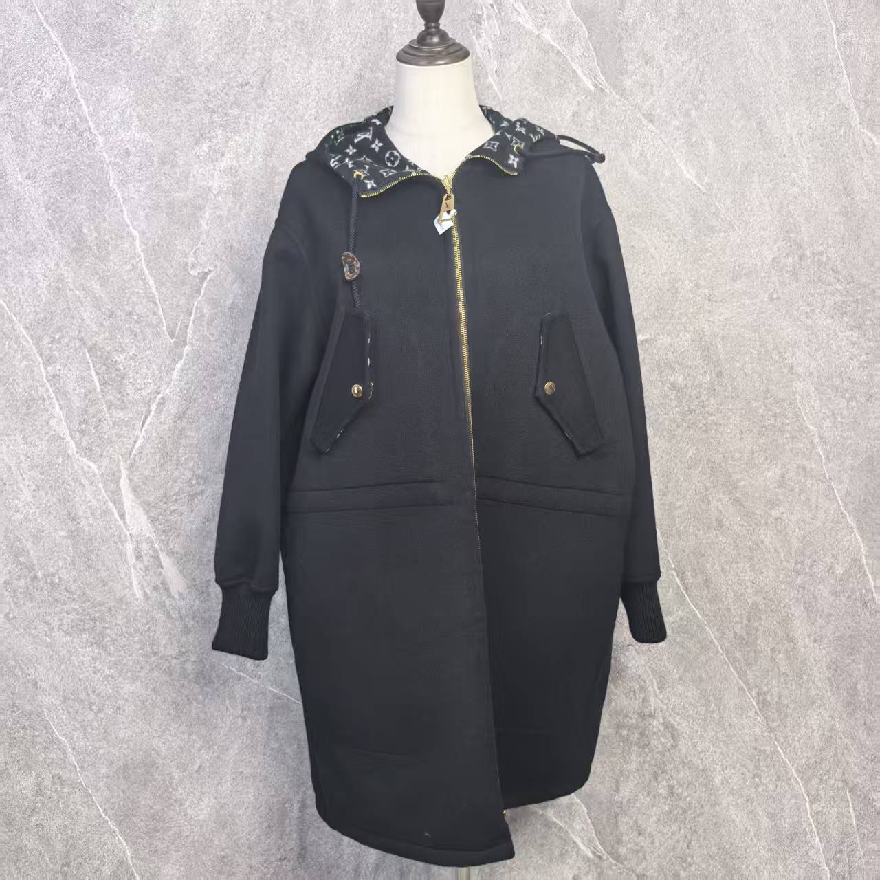 99新 LouisVuitton/路易威登 海囤J/LV 上衣/38码/ds57908